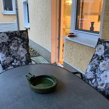 Ferienwohnung Im Gruenen Eg Mit Terrasse Herdecke Esterno foto