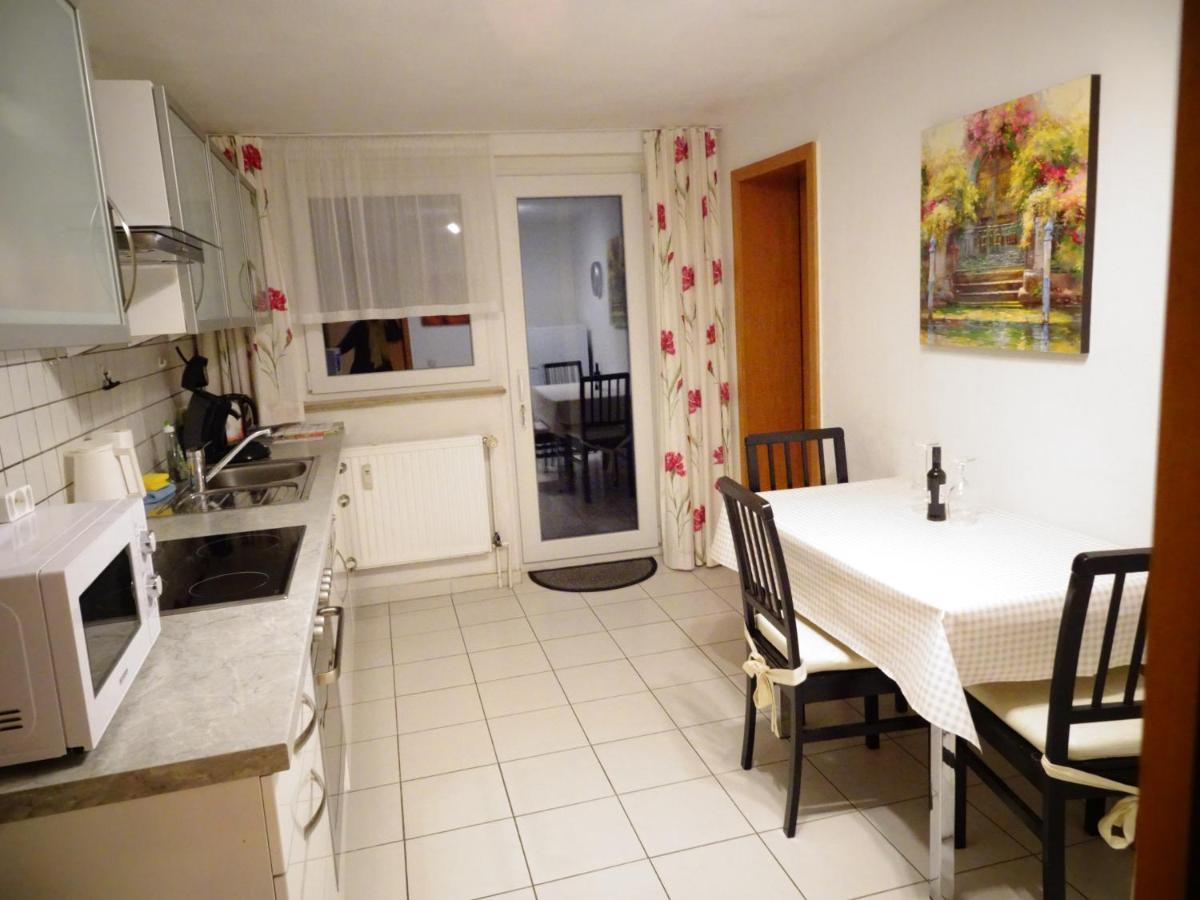 Ferienwohnung Im Gruenen Eg Mit Terrasse Herdecke Esterno foto